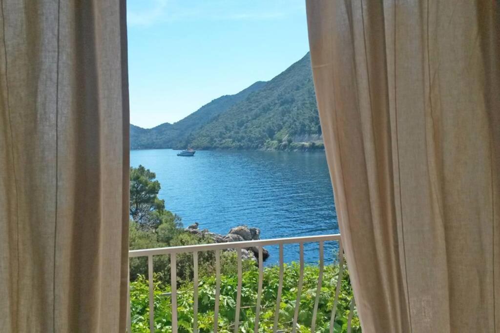 Sobra Mljet 2 You - Seafront Apartment 2+2 מראה חיצוני תמונה